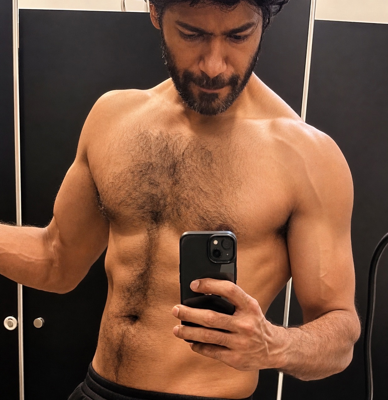 Post workout mirror selfie