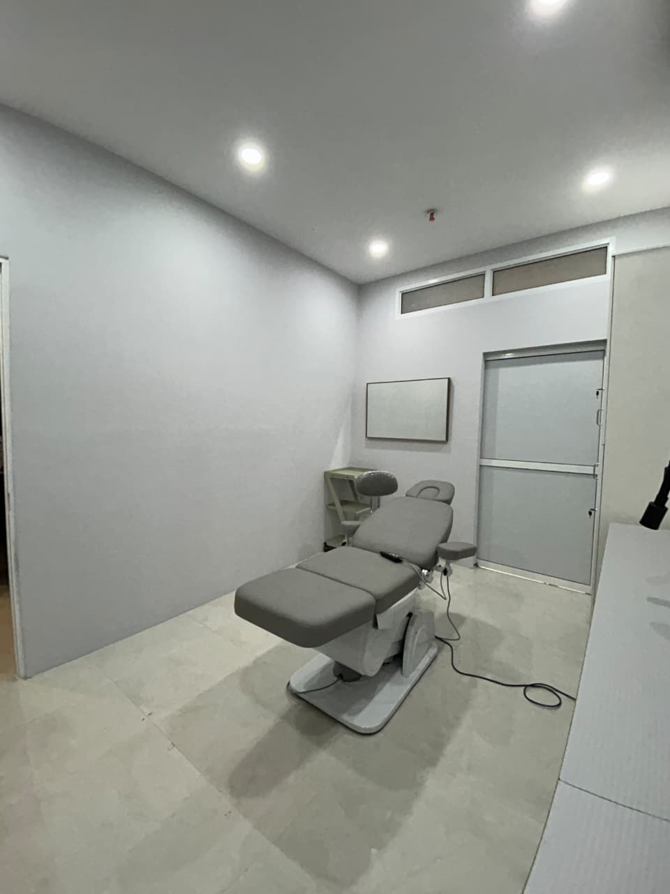 Dedicated Hair Restoration OT